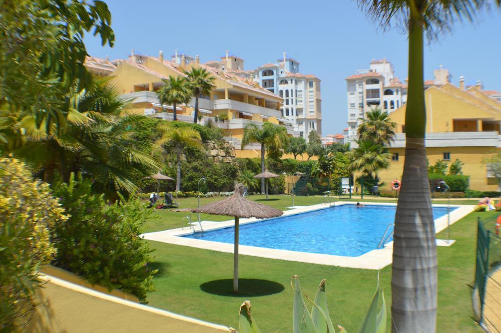 Appartamento Apartamento Puertosol Estepona Esterno foto